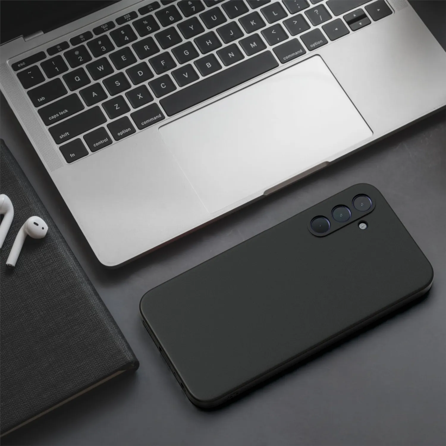 EAZY CASE Galaxy A15 Silikonhülle Schwarz Matt mit Kameraschutz