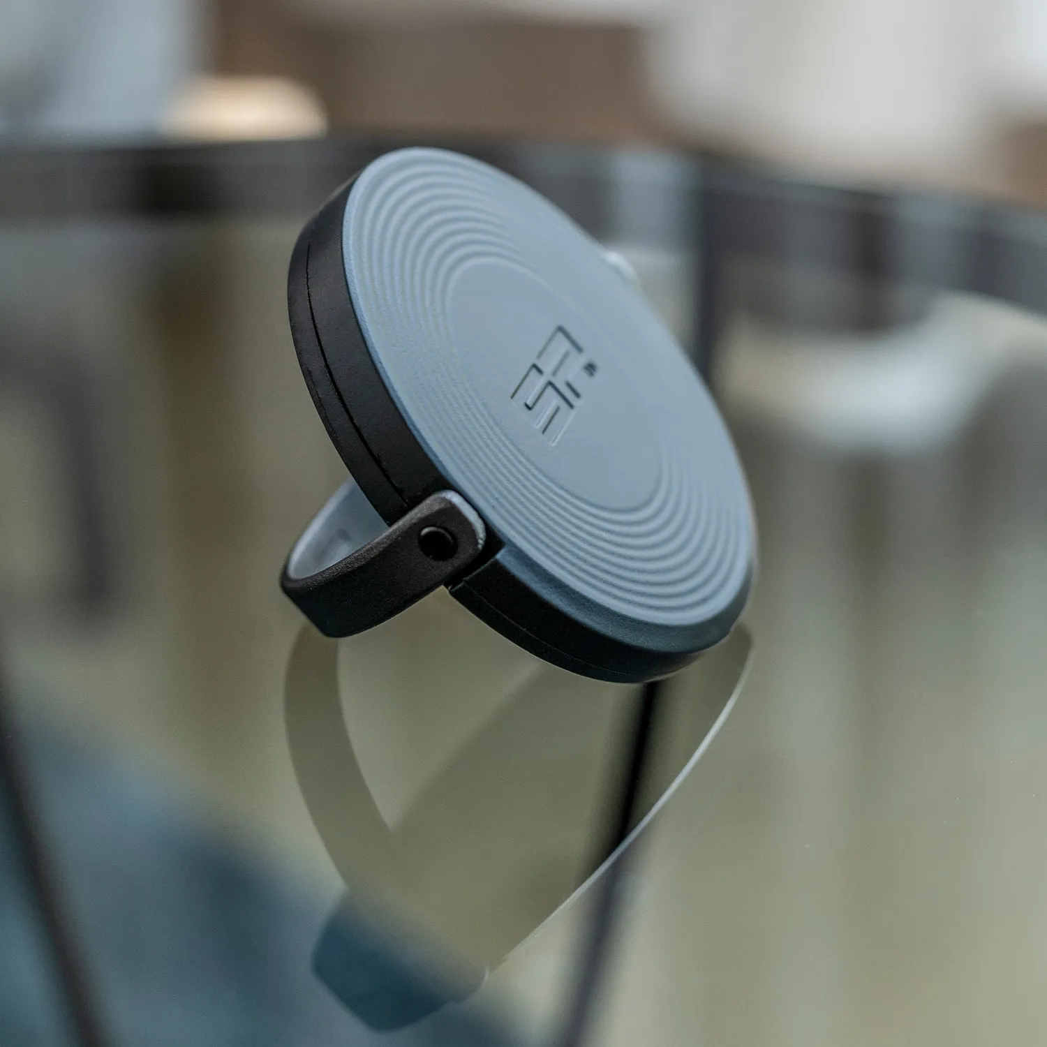 SP Connect Charging Pad Wireless Charger induktiv MagSafe