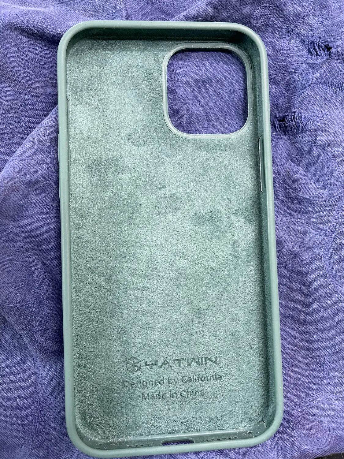 YATWIN iPhone 12 Pro Max Silikonhülle Pinien-Grün Mikrofaser