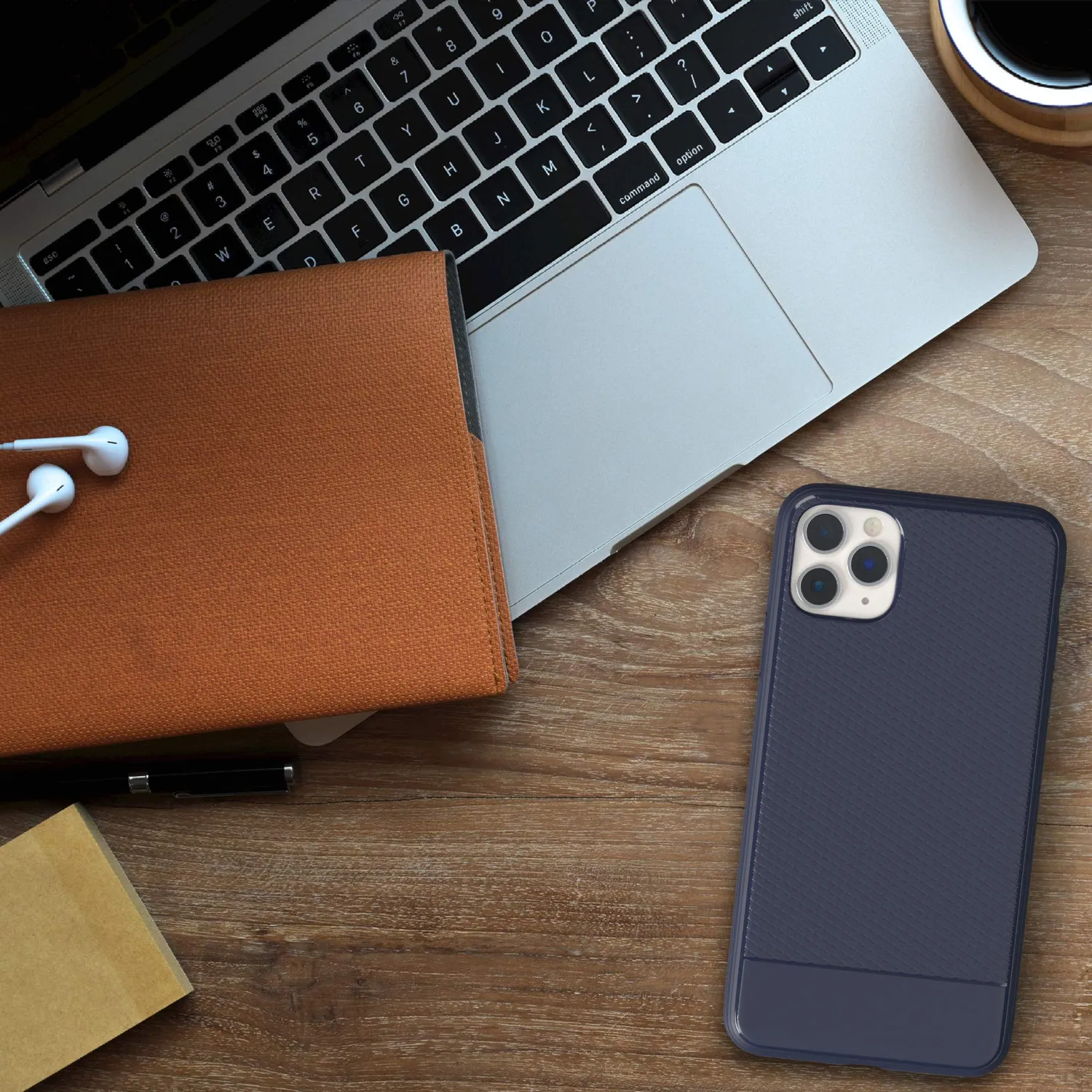 EAZY CASE iPhone 11 Pro Max Silikonhülle dunkelblau strukturiert