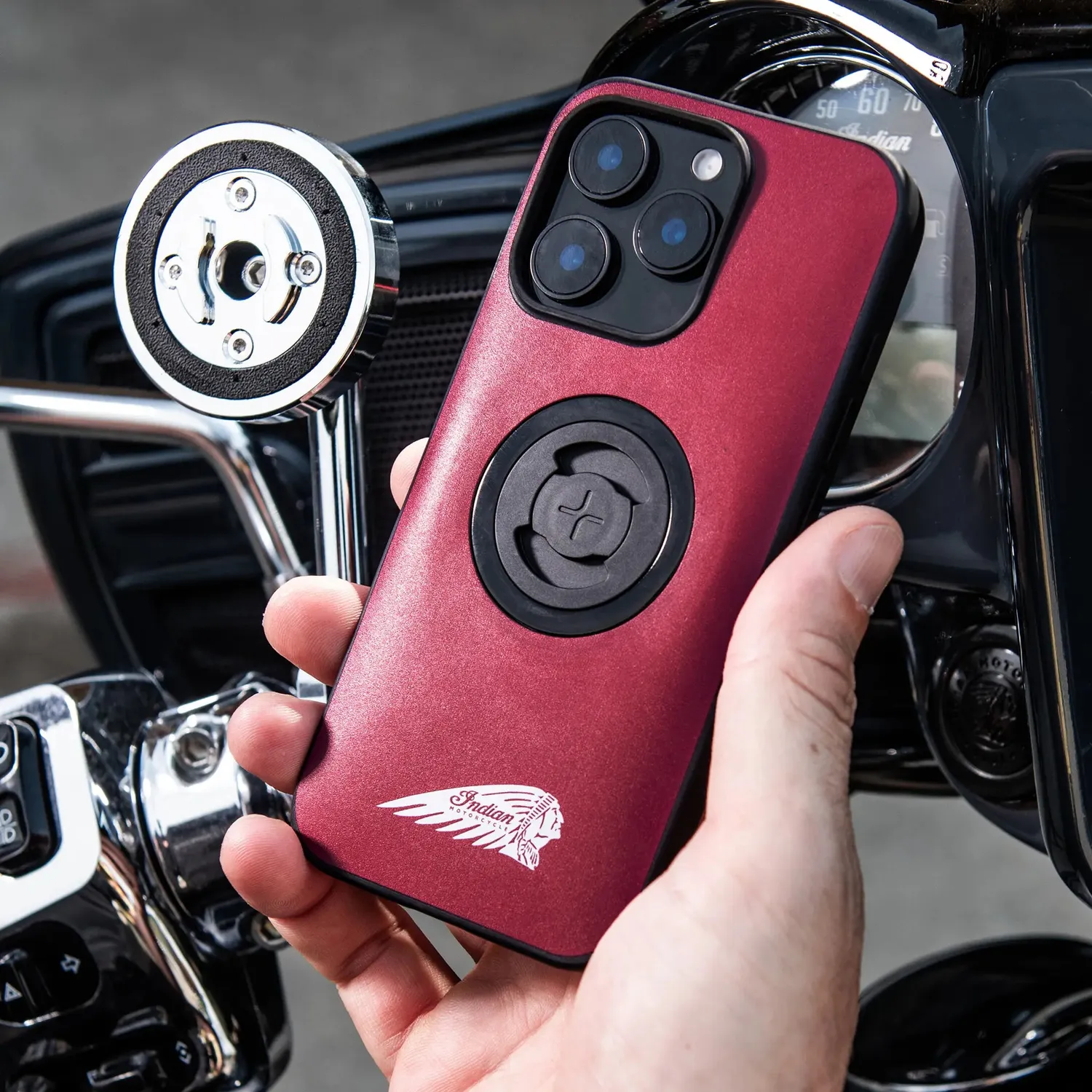 SP Connect Indian Motorcycle Handyhülle Headdress Red
