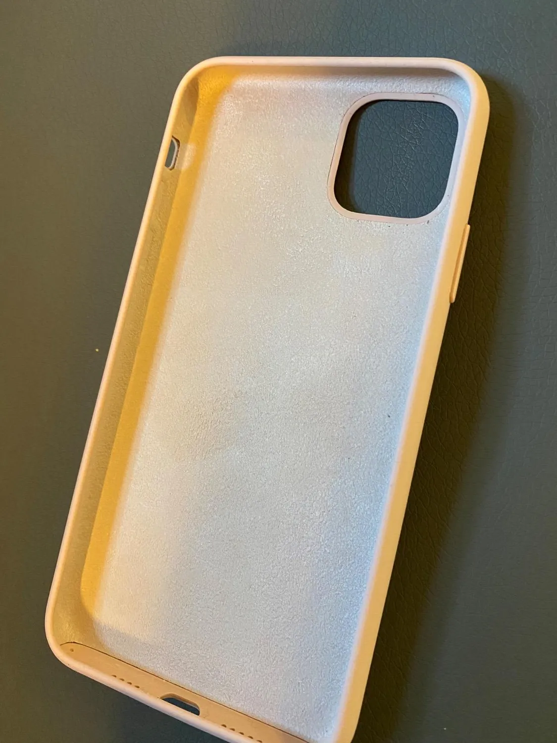 YATWIN iPhone 11 Pro Max Silikonhülle Sand Rosa matt