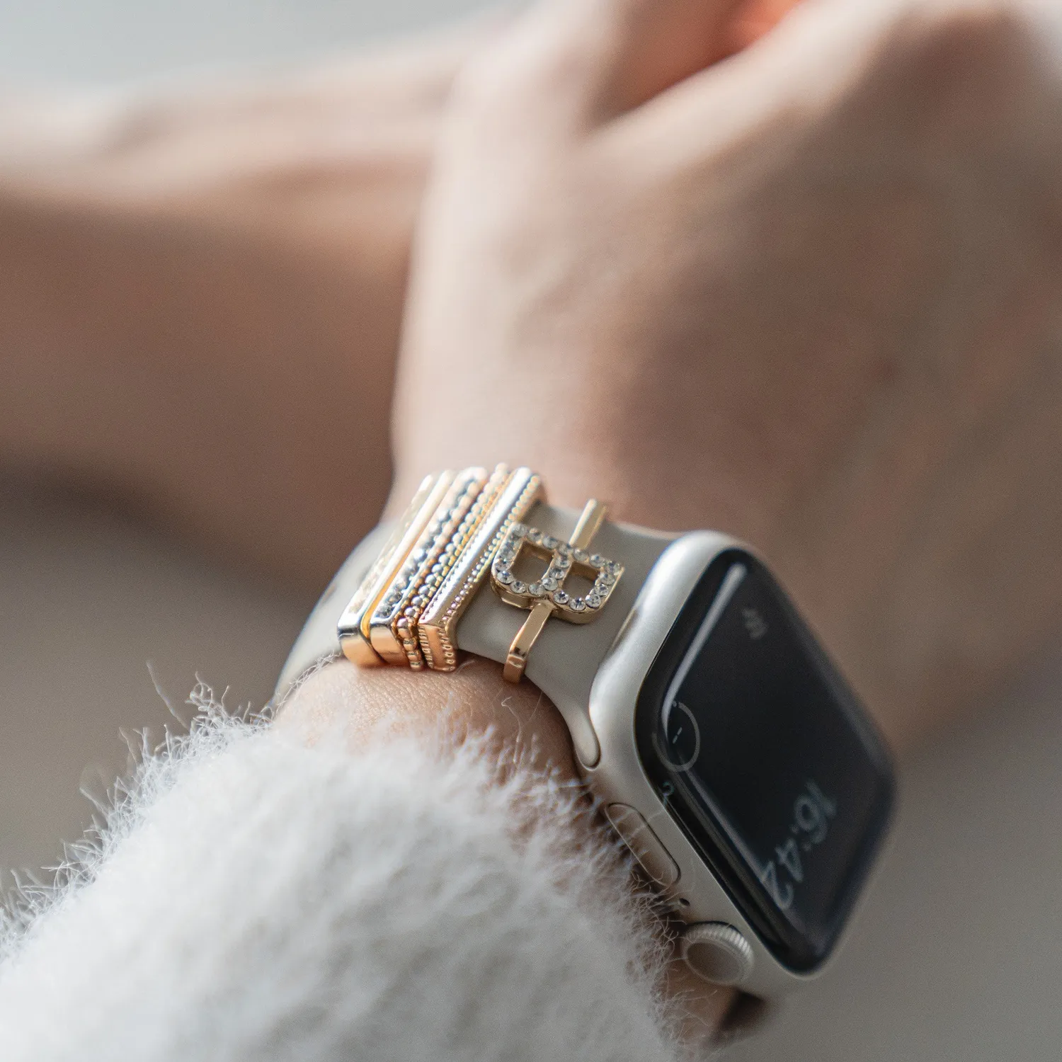 arktisband Buchstabe B Apple Watch Charm Edelstahl
