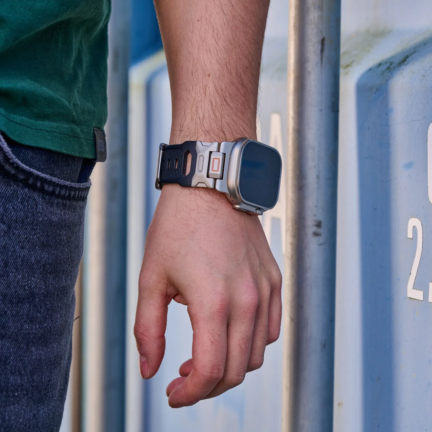 arktisband Alpha Apple Watch Ultra Armband 26mm FKM