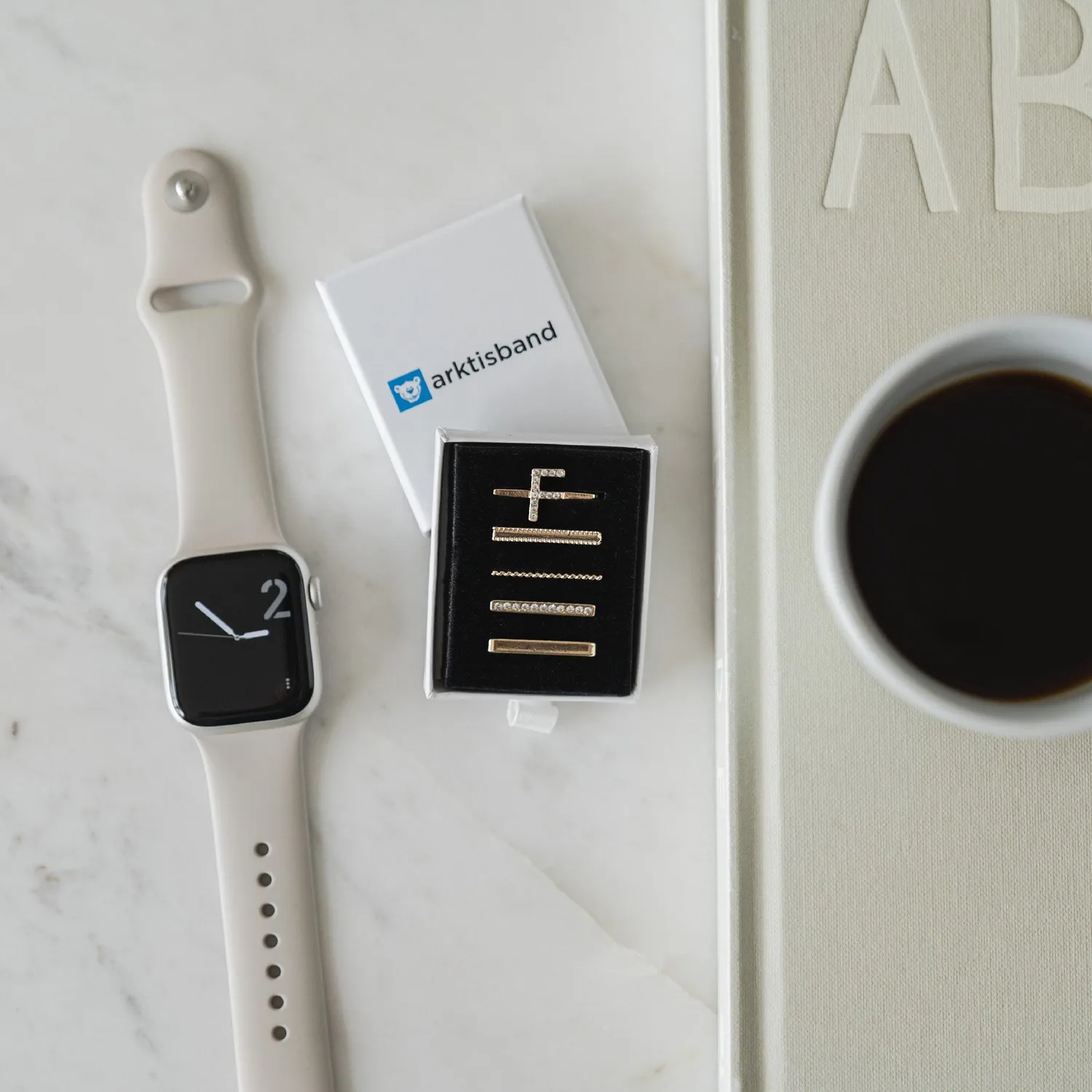 arktisband Buchstabe F Apple Watch Charm Edelstahl