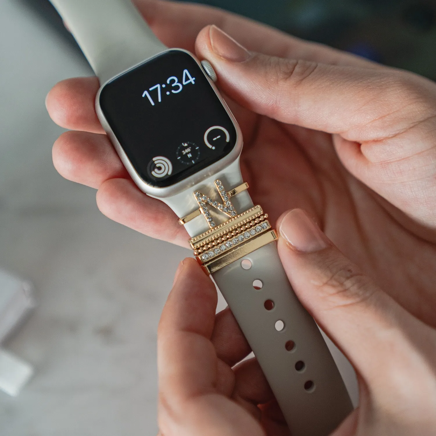 arktisband Buchstabe N Apple Watch Charm Roségold