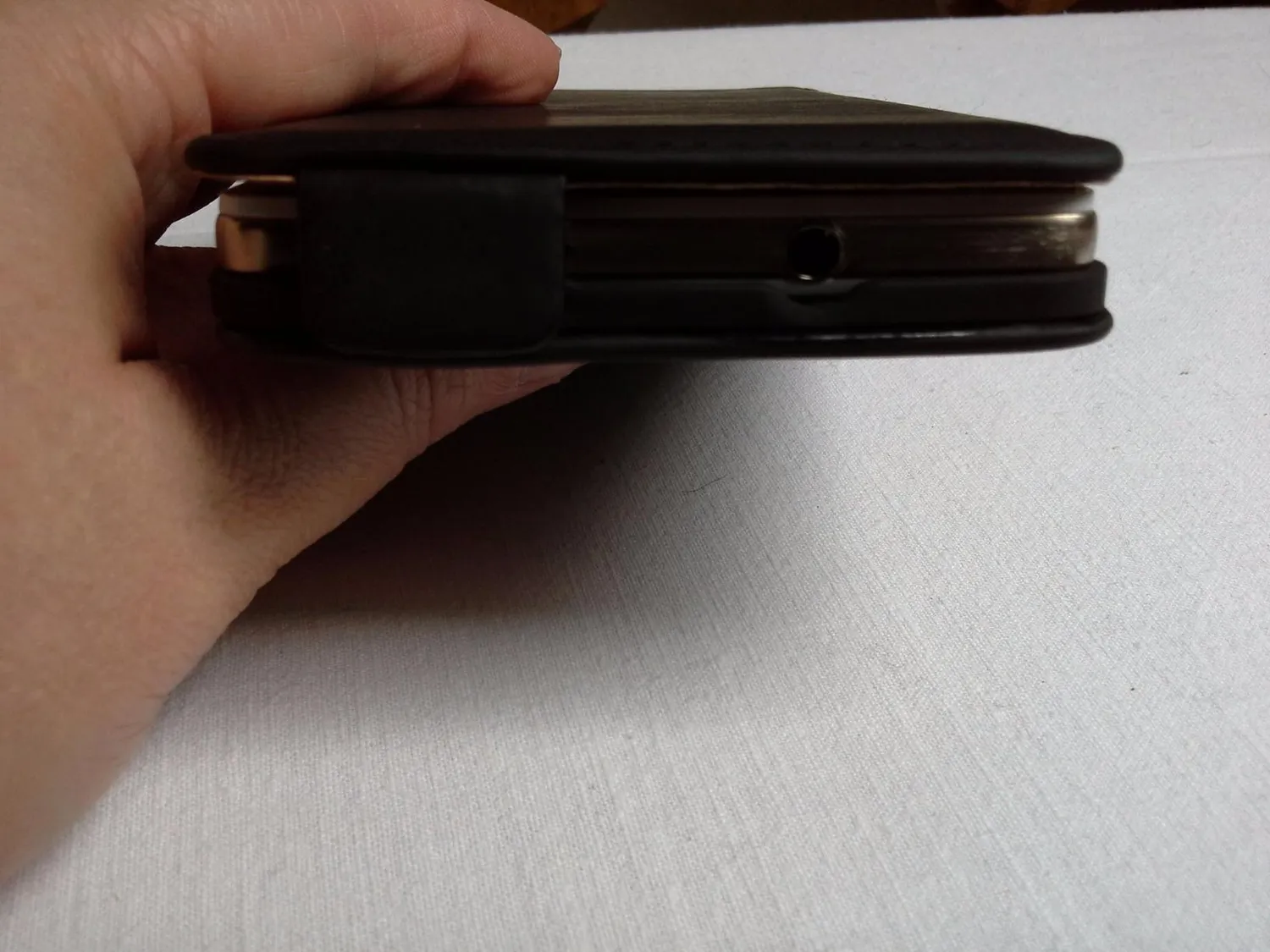 EAZY CASE Huawei P8 Lite 2015 Klapphülle Schwarz
