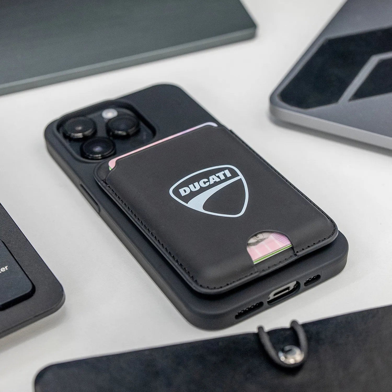 SP Connect Ducati Card Wallet Kartenhalter Shield RFID 4 Karten