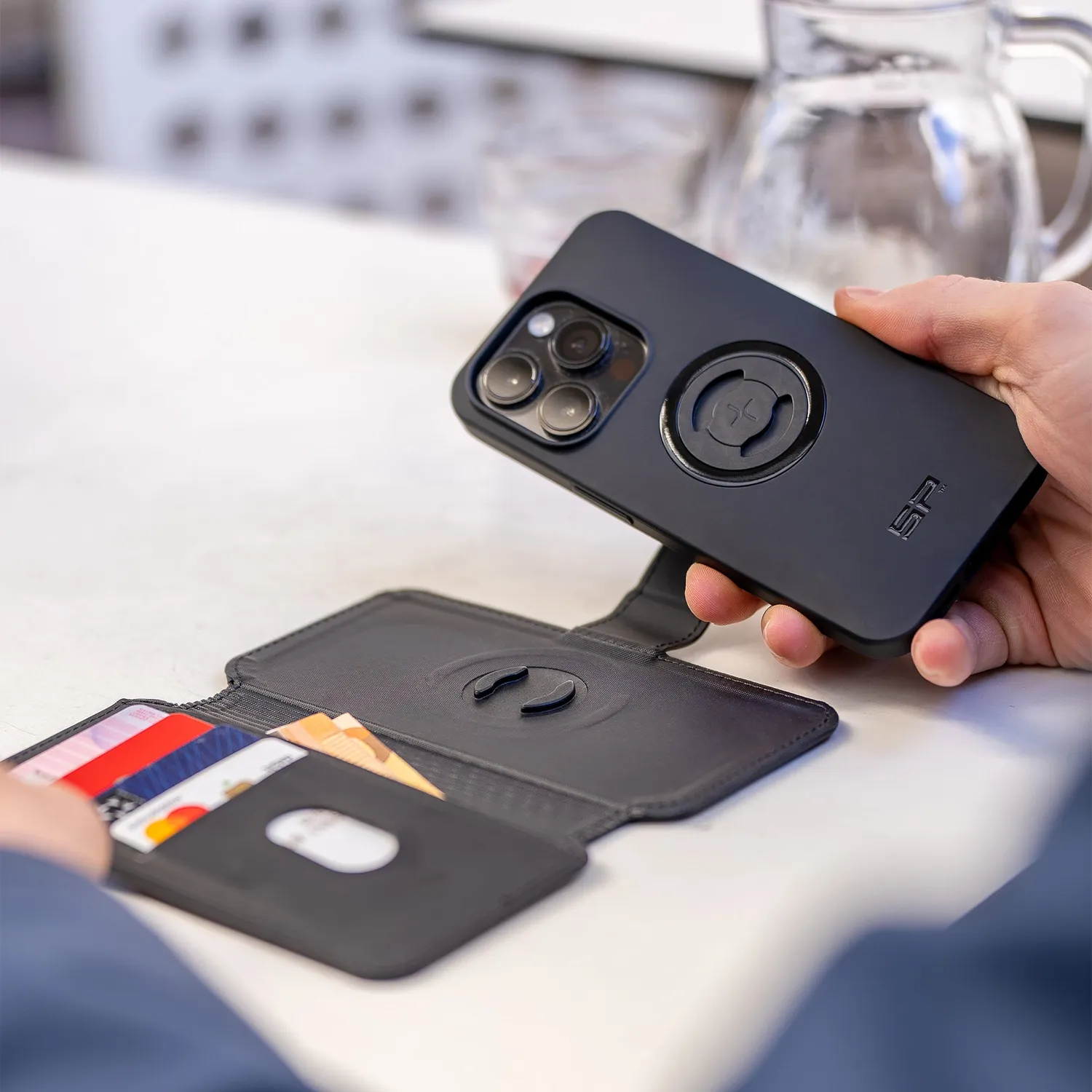 SP Connect Magnetic Flip Cover Handyhülle M 6,1 Zoll Karten