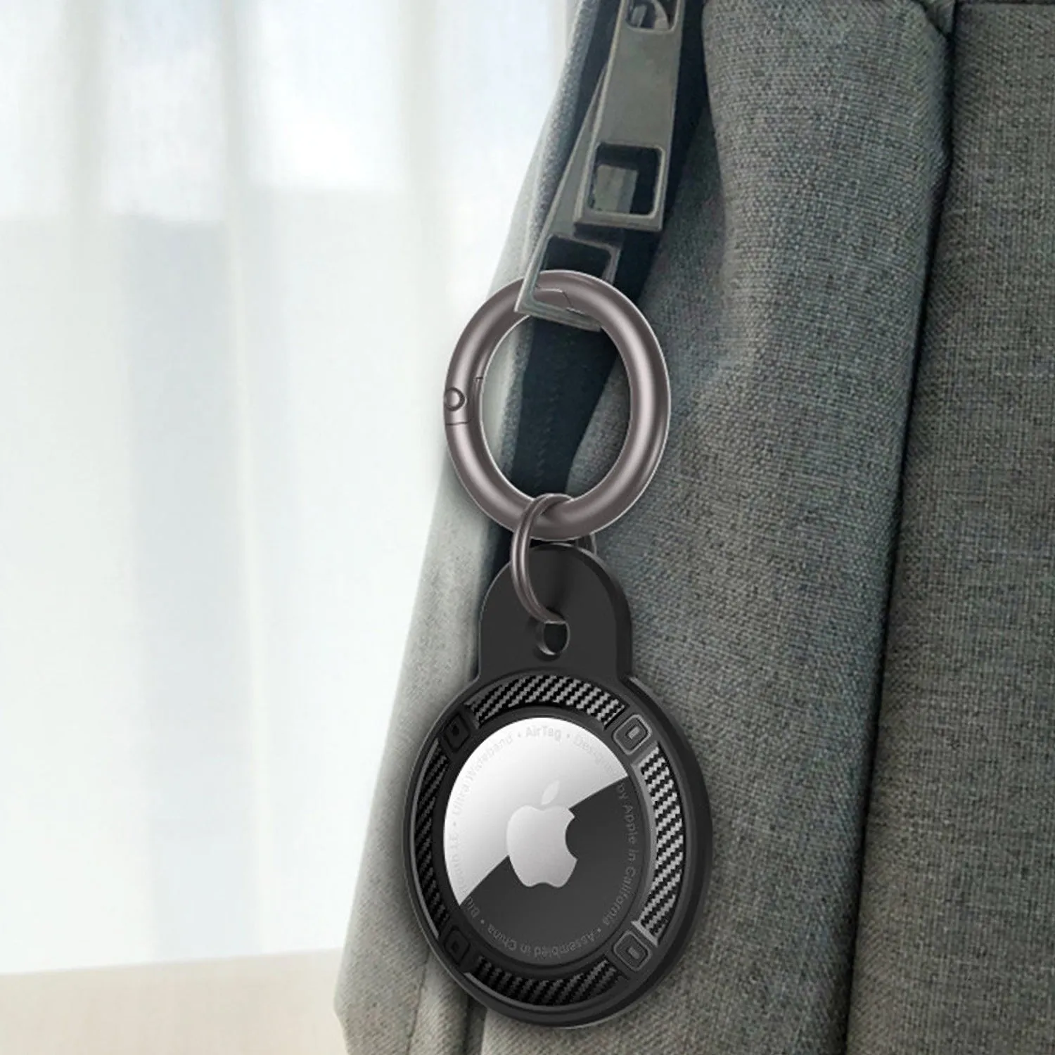 arktis AirTag Anhänger Carbon Style schwarz TPU
