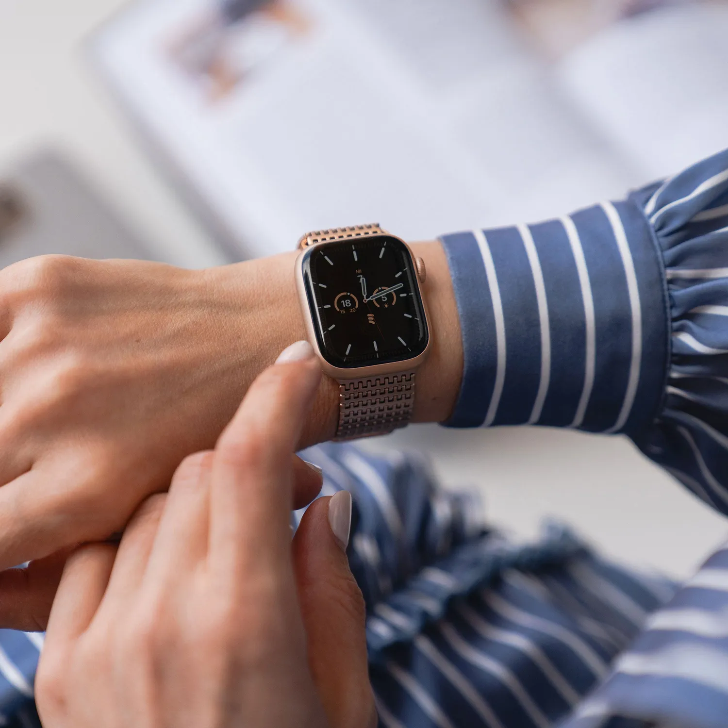 arktis Aurora Apple Watch Edelstahl-Armband mit Magnetverschluss