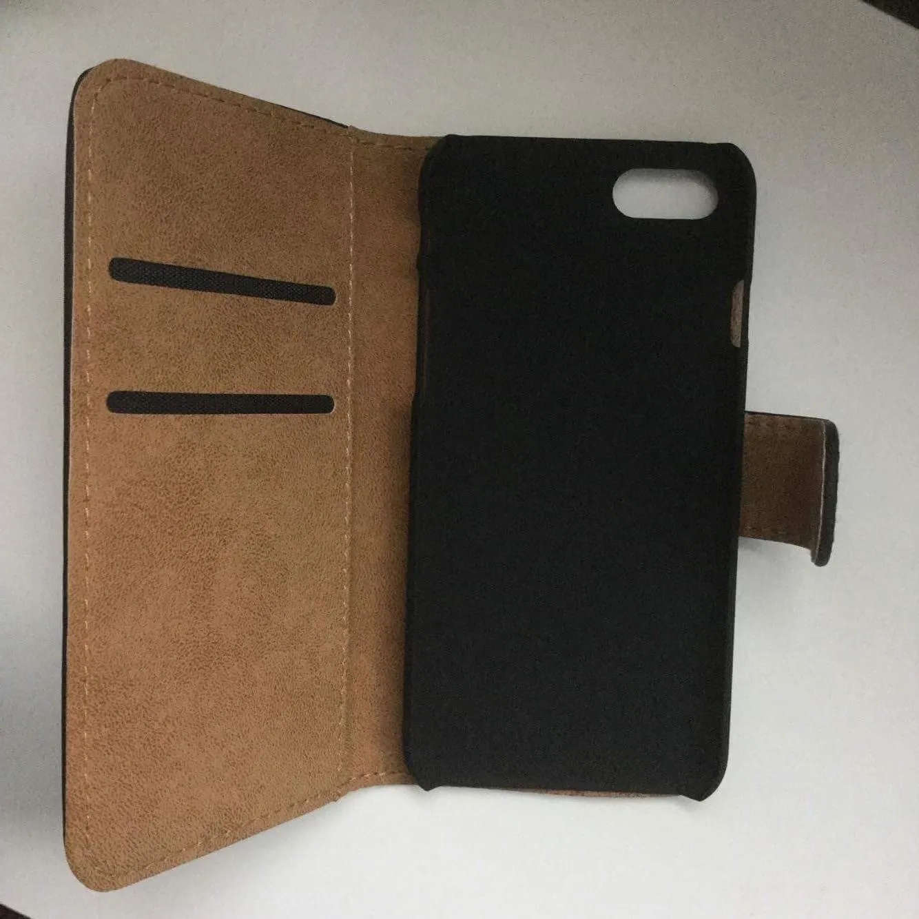 EAZY CASE iPhone SE 2022 Book Klapphülle Schwarz