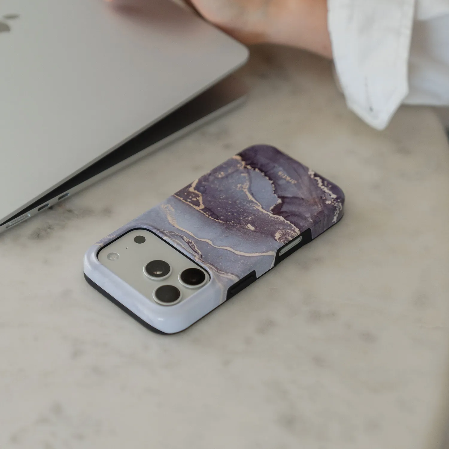 arktis Dusty Marble iPhone 16 Hülle Marble MagSafe