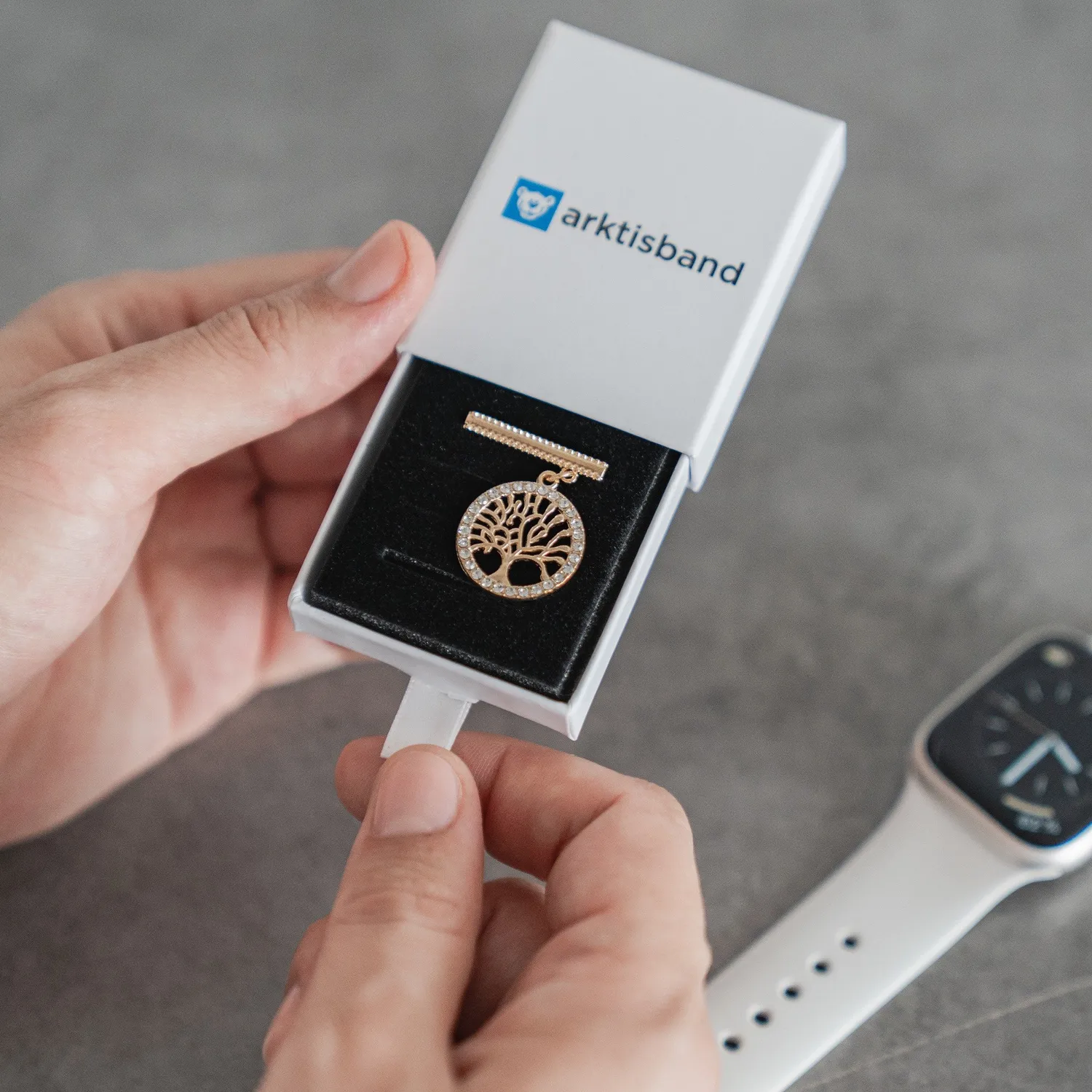 arktisband Tree of Life Charm Gold Apple Watch Anhänger